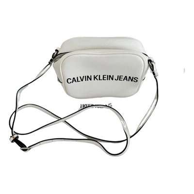 Pre-owned Calvin Klein Jeans Est.1978 Leather Handbag In White