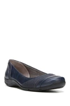 Lifestride Dig Snake Embossed Flat In Navy