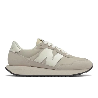New Balance 237 In Moonbeam With Sea Salt