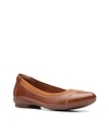 Clarks Women's Collection Sara Bay Pump Shoes Women's Shoes In Caramel Leather