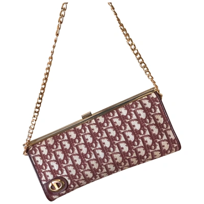 Pre-owned Dior 30 Montaigne Cloth Crossbody Bag In Burgundy
