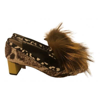 Pre-owned Fendi Faux Fur Heels In Brown
