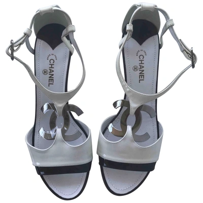 Pre-owned Chanel Patent Leather Sandals In White