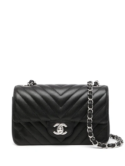 Pre-owned Chanel 2016 V-stitch Shoulder Bag In Black