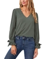 Cece Long Sleeve V-neck Top In Geo Box Check
