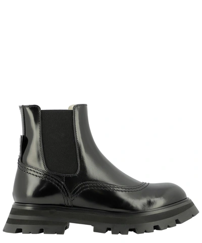 Alexander Mcqueen Black Leather Ankle Boots In Nero