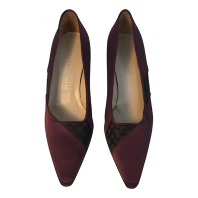 Pre-owned Bottega Veneta Cloth Heels In Purple