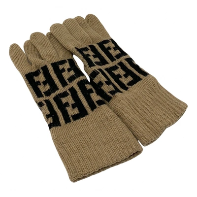 Pre-owned Fendi Wool Gloves In Beige
