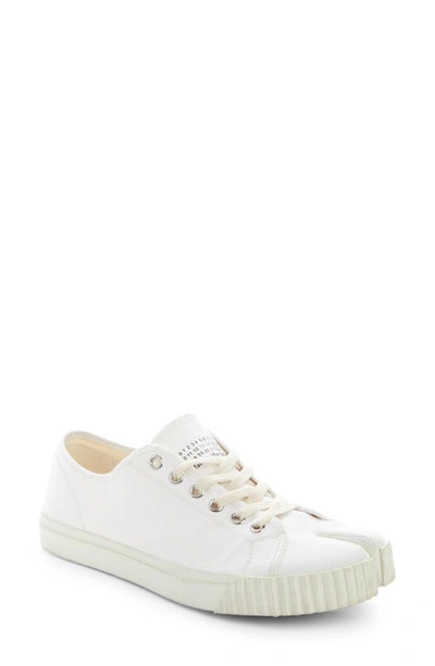 Maison Margiela Tabi Low Top Sneaker In White