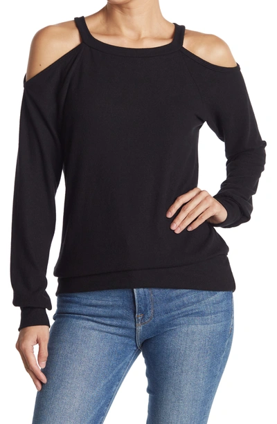 Go Couture Cold Shoulder Knit Sweater In Black