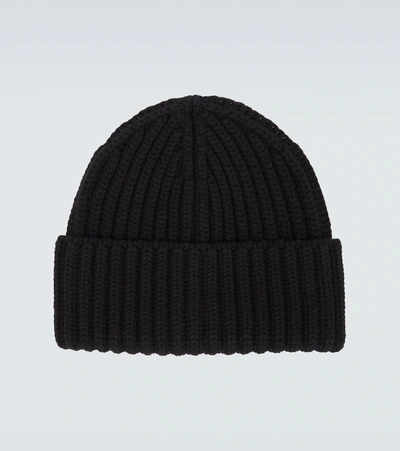 The Row Dibbo Ribbed Cashmere Beanie In Black