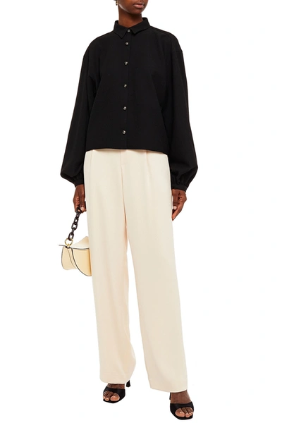 Totême Novale Oversized Grain De Poudre Shirt In Black