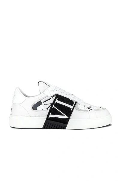 Valentino Garavani Vl7n Sneakers In White,black,ice Blue