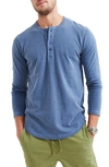 Goodlife Sun-faded Long Sleeve Slub Scallop Henley In  Navy