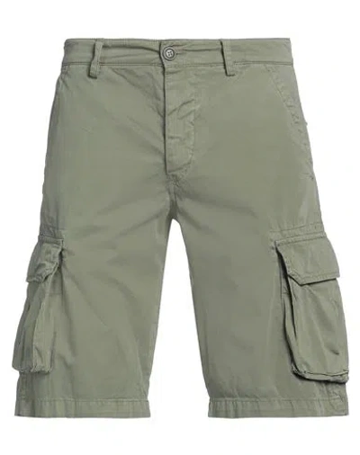 40weft Man Shorts & Bermuda Shorts Military Green Size 28 Cotton