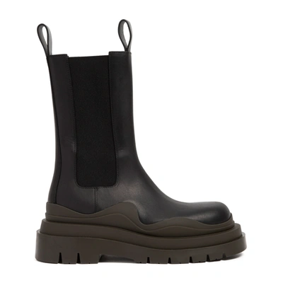 Bottega Veneta Tire Leather Chelsea Boots In Brown