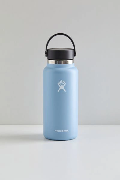 Hydro Flask Wide Mouth 32 oz Water Bottle In Rain