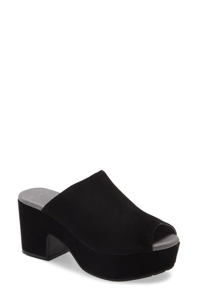 Chocolat Blu Platform Slide Sandal In Black Suede