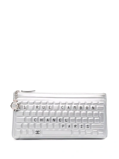 Pre-owned Chanel 2016-2017 Rue Cambon Keyboard Clutch In Silver