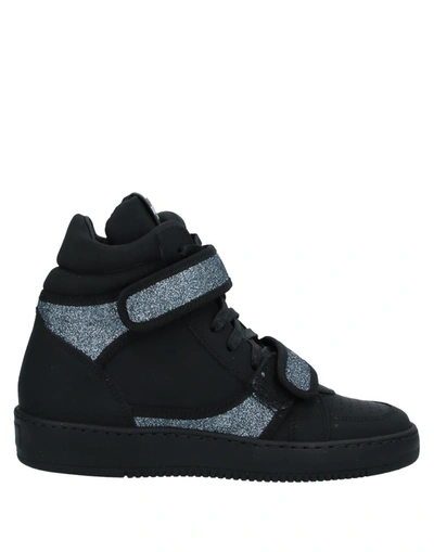 Thoms Nicoll Sneakers In Black