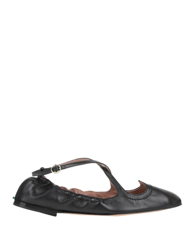 A.bocca Ballet Flats In Black