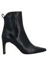 Zinda Ankle Boots In Black