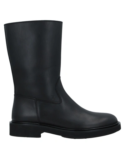 Tod's Knee Boots In Black