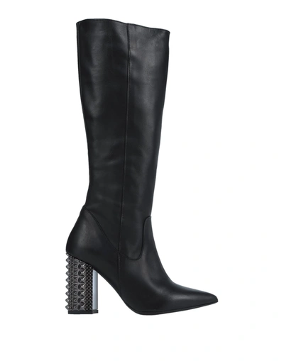 Noa A. Knee Boots In Black