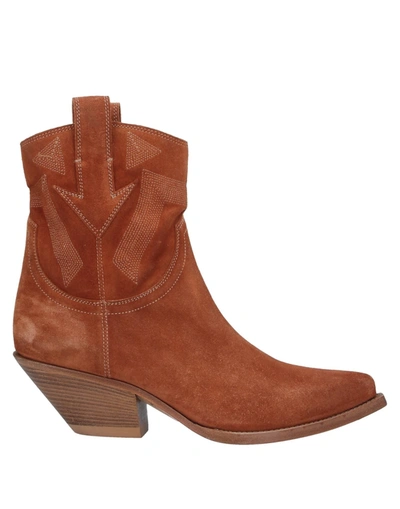 Buttero Ankle Boots In Brown