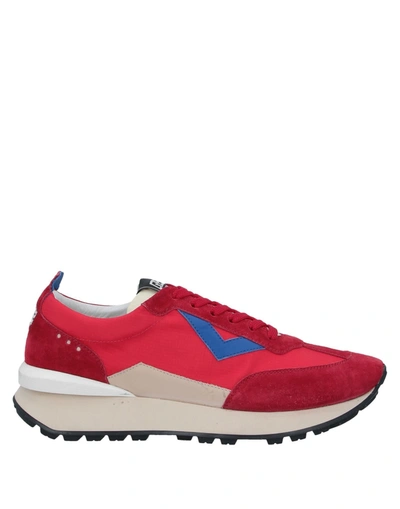 Quattrobarradodici Sneakers In Red