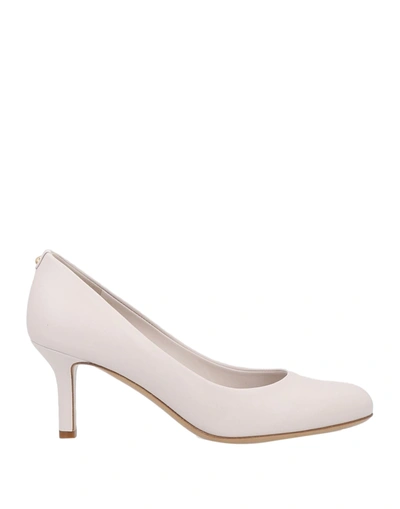 Ferragamo Pumps In Pink