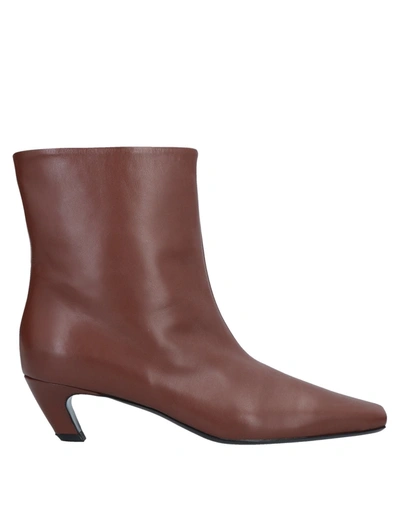 Liviana Conti Ankle Boots In Brown