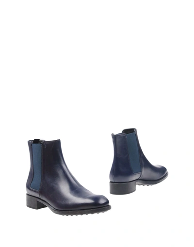 Tod's Ankle Boots In Dark Blue