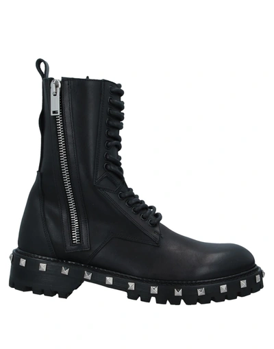 Les Hommes Ankle Boots In Black