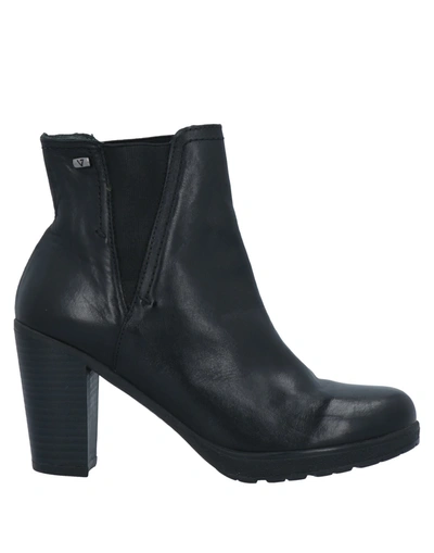 Valleverde Ankle Boots In Black