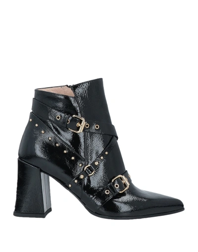 Norma J.baker Ankle Boots In Black