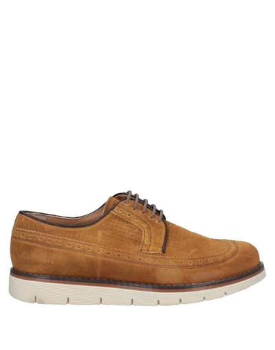 Alexander Trend Lace-up Shoes In Camel