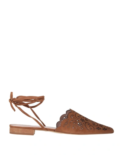 Ermanno Di Ermanno Scervino Sandals In Beige