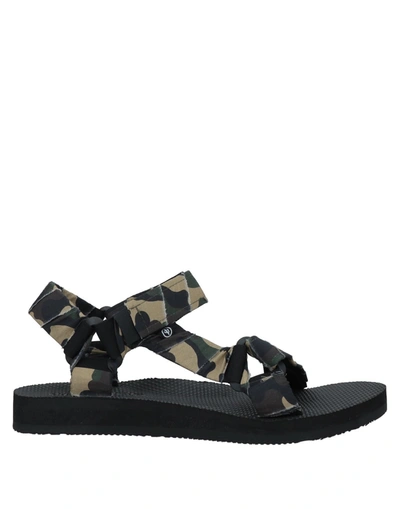 Arizona Love Trekky Camouflage-print Recycled-canvas Sandals In Green