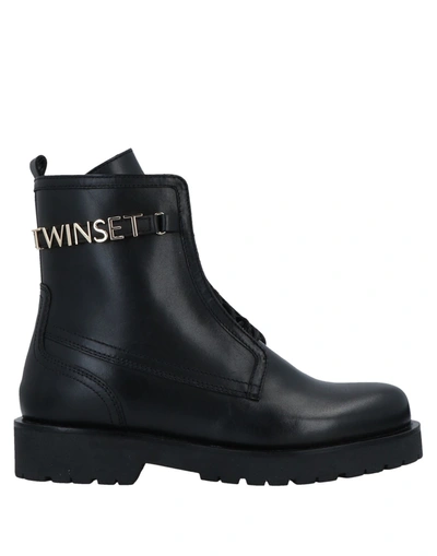 Twinset Ankle Boots In Black