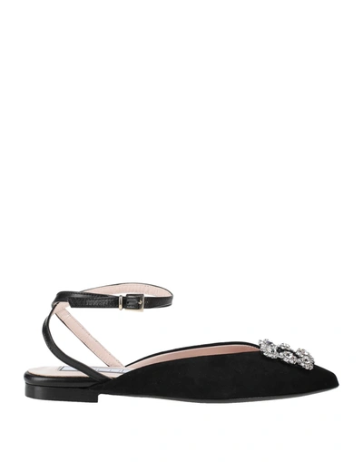 Ncub Ballet Flats In Black