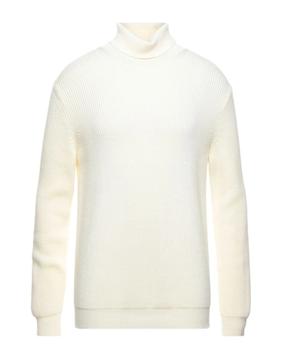 Altea Turtlenecks In White