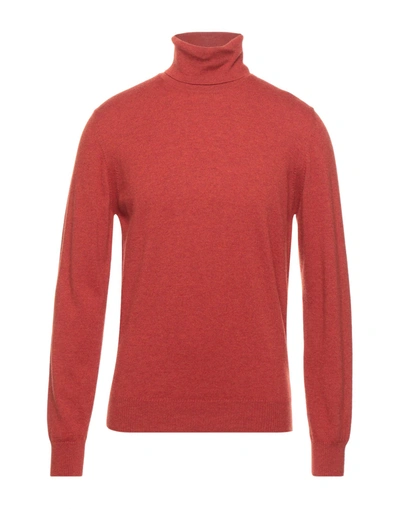 Alpha Studio Turtlenecks In Rust