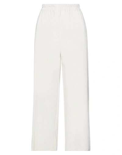 Kaos Pants In White