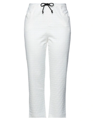 Brand Unique Pants In White