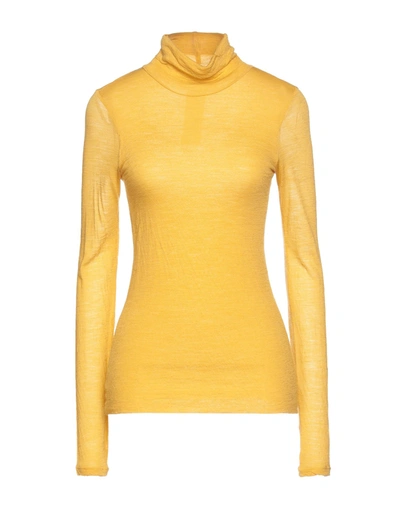 Liviana Conti T-shirts In Yellow