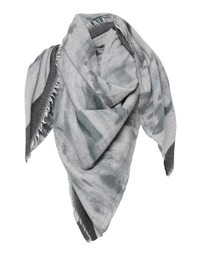 Destin Scarves In Grey