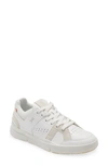 On The Roger Clubhouse Tennis Sneaker In White