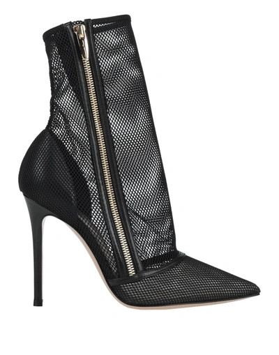Gianvito Rossi Ankle Boots In Black