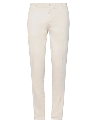 Yan Simmon Pants In White